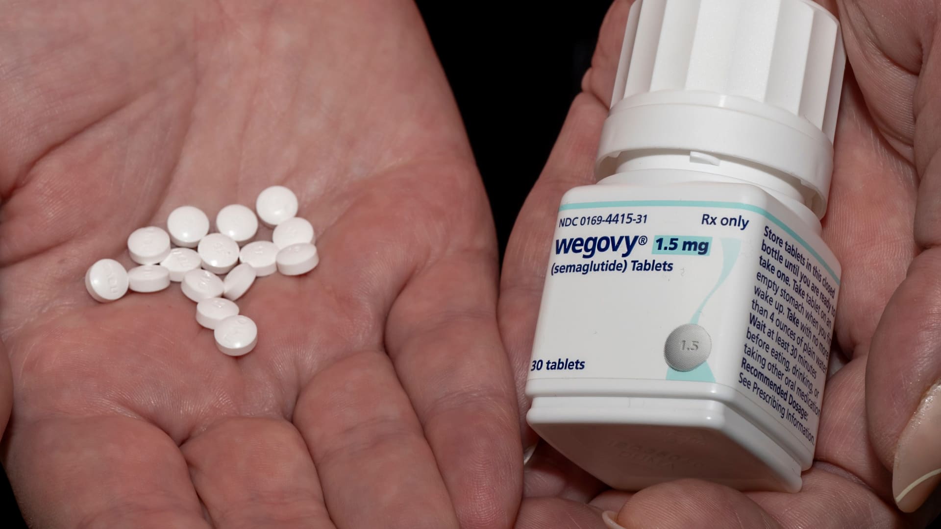 Novo Nordisk Wegovy pill beating Eli Lilly Foundayo early