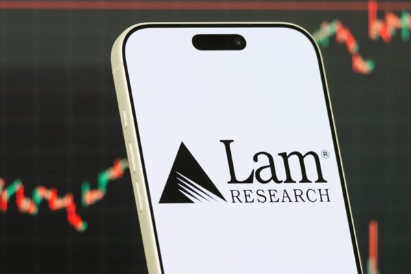Top Wall Street analysts see robust growth potential in these 3 stocks