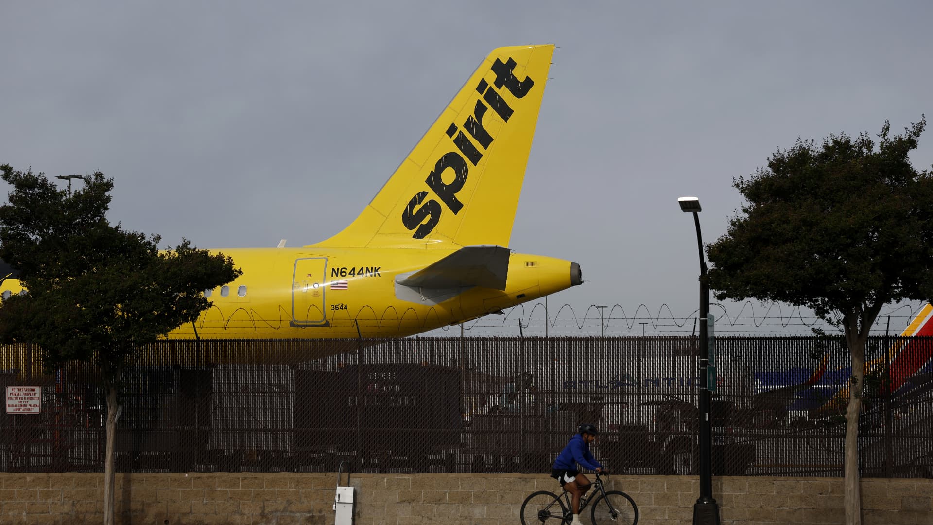 Carrier collapsed after it ‘ran out of runway’