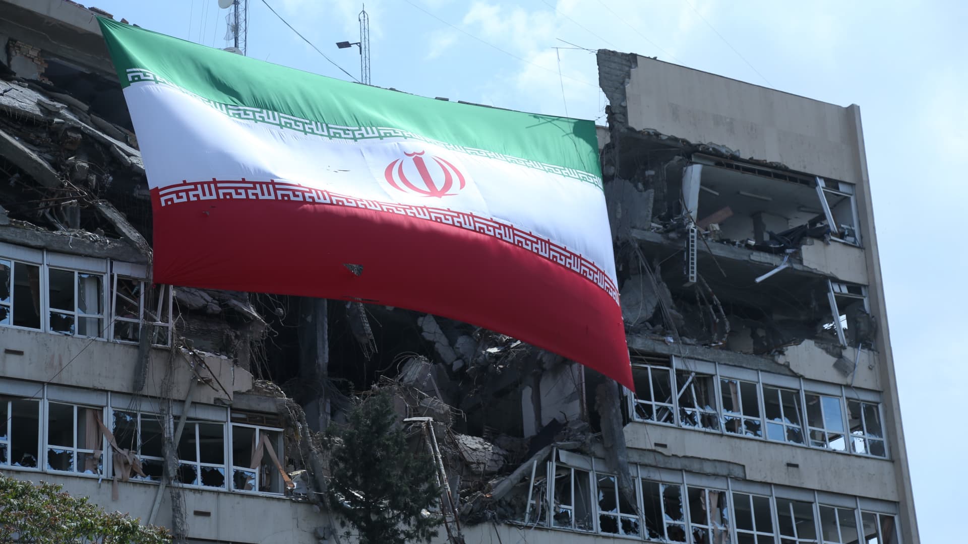 Iran reviews ‘one-page peace plan’