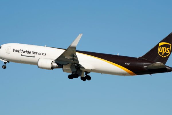 UPS, FedEx stocks sink after Amazon opens logistics network