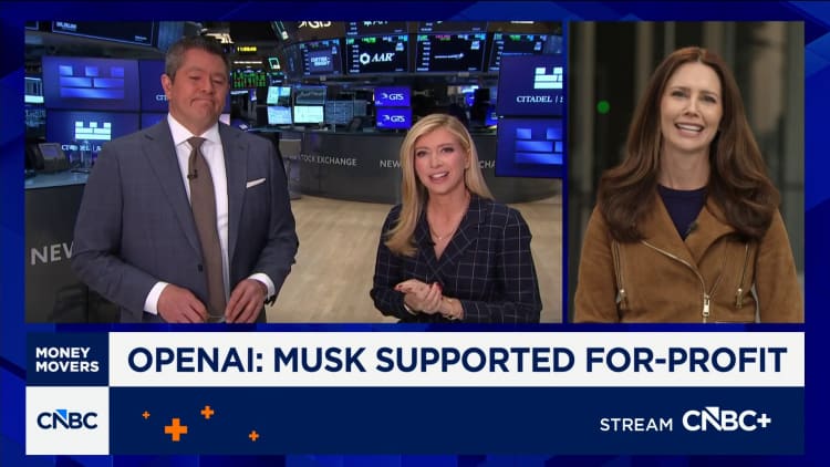 SEC and Elon Musk agree to settle lawsuit over Twitter buyout in 2022