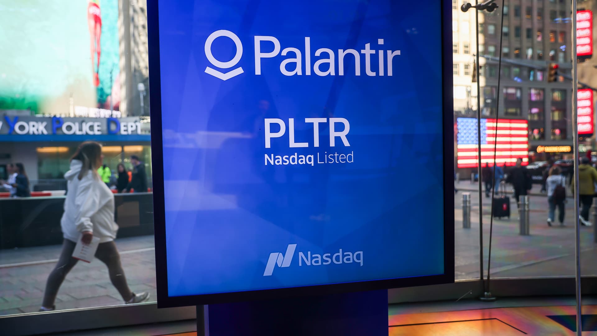 Palantir and Advanced Micro Devices usher in the next week of reports