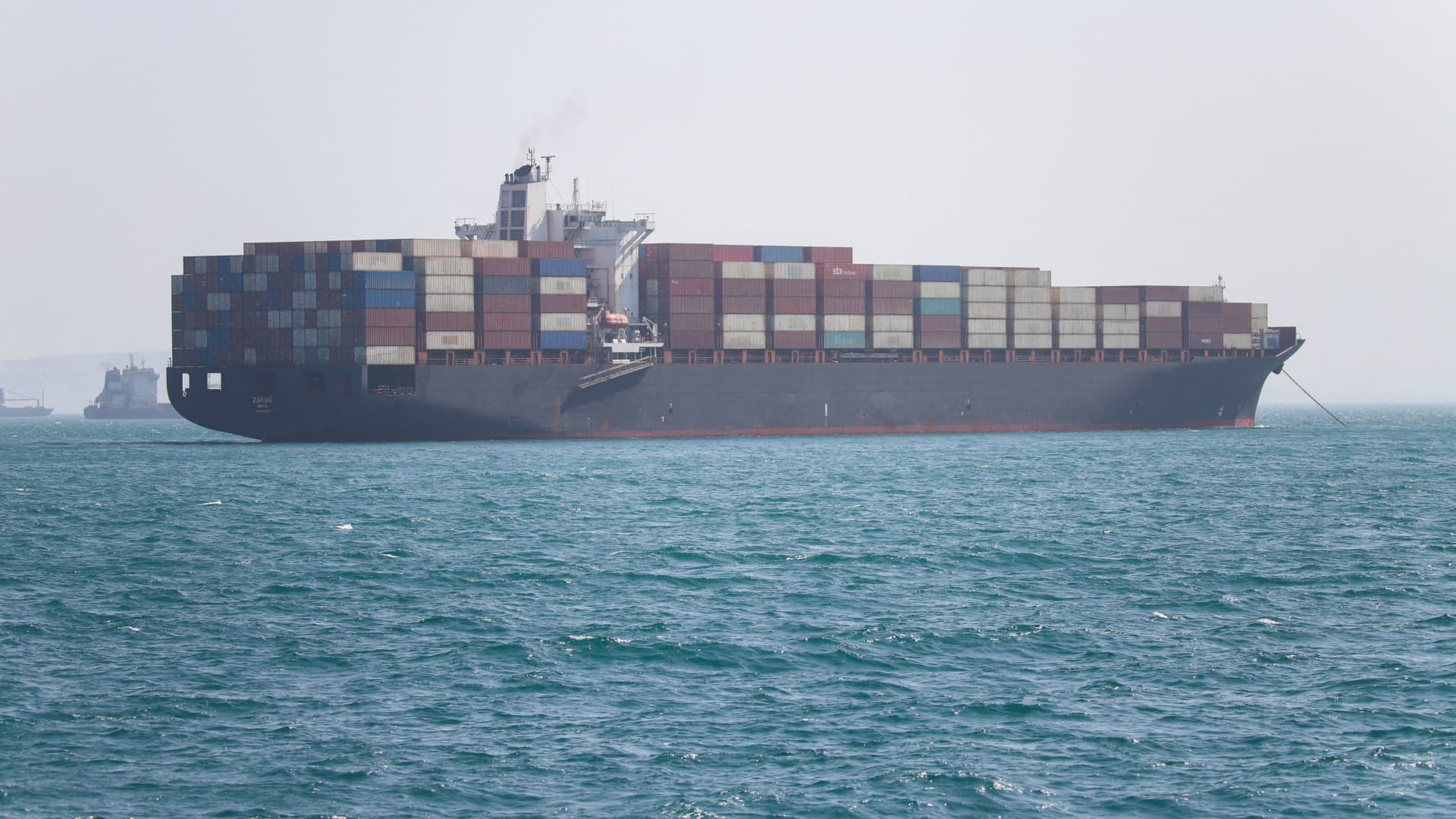 Traders are skeptical of Iran timeline for Strait of Hormuz reopening