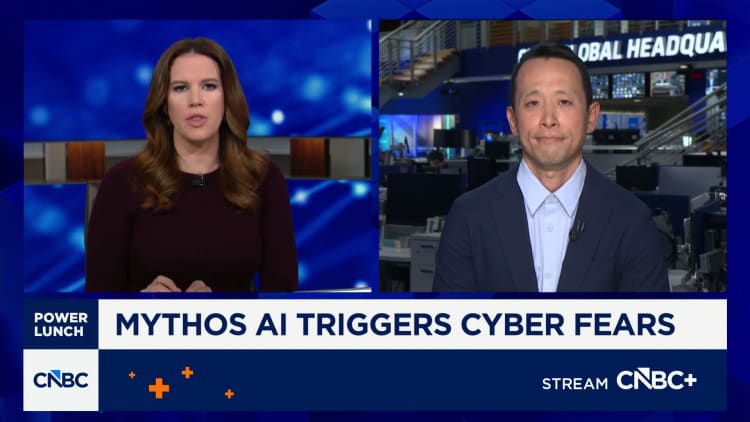 Google thwarts effort hacker group use AI ‘mass exploitation event’