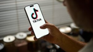 EU to crack down on TikTok, Instagram ‘addictive design’ hooking kids