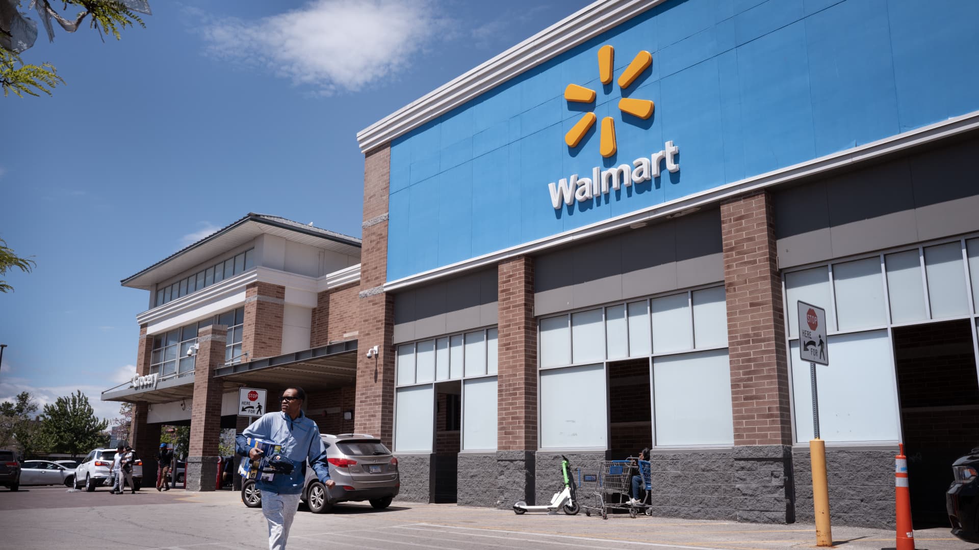 Walmart (WMT) earnings Q1 2027