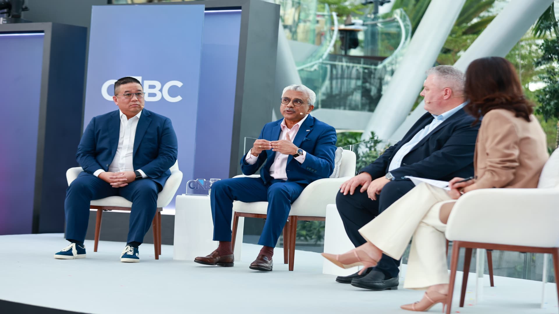 How CEOs are navigating rising costs and supply chain disruption