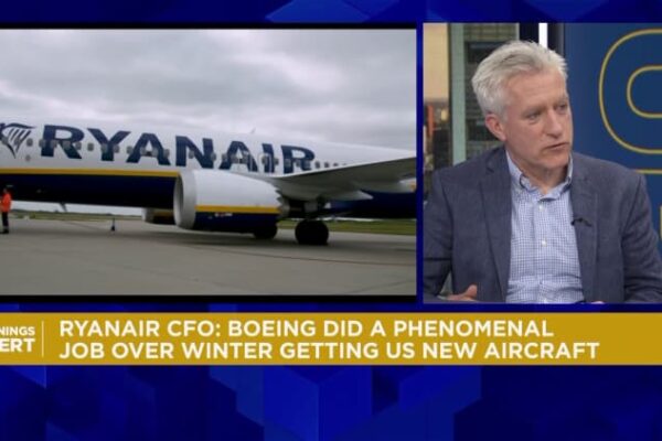 Ryanair CFO warns weaker European carriers may not survive jet fuel crunch