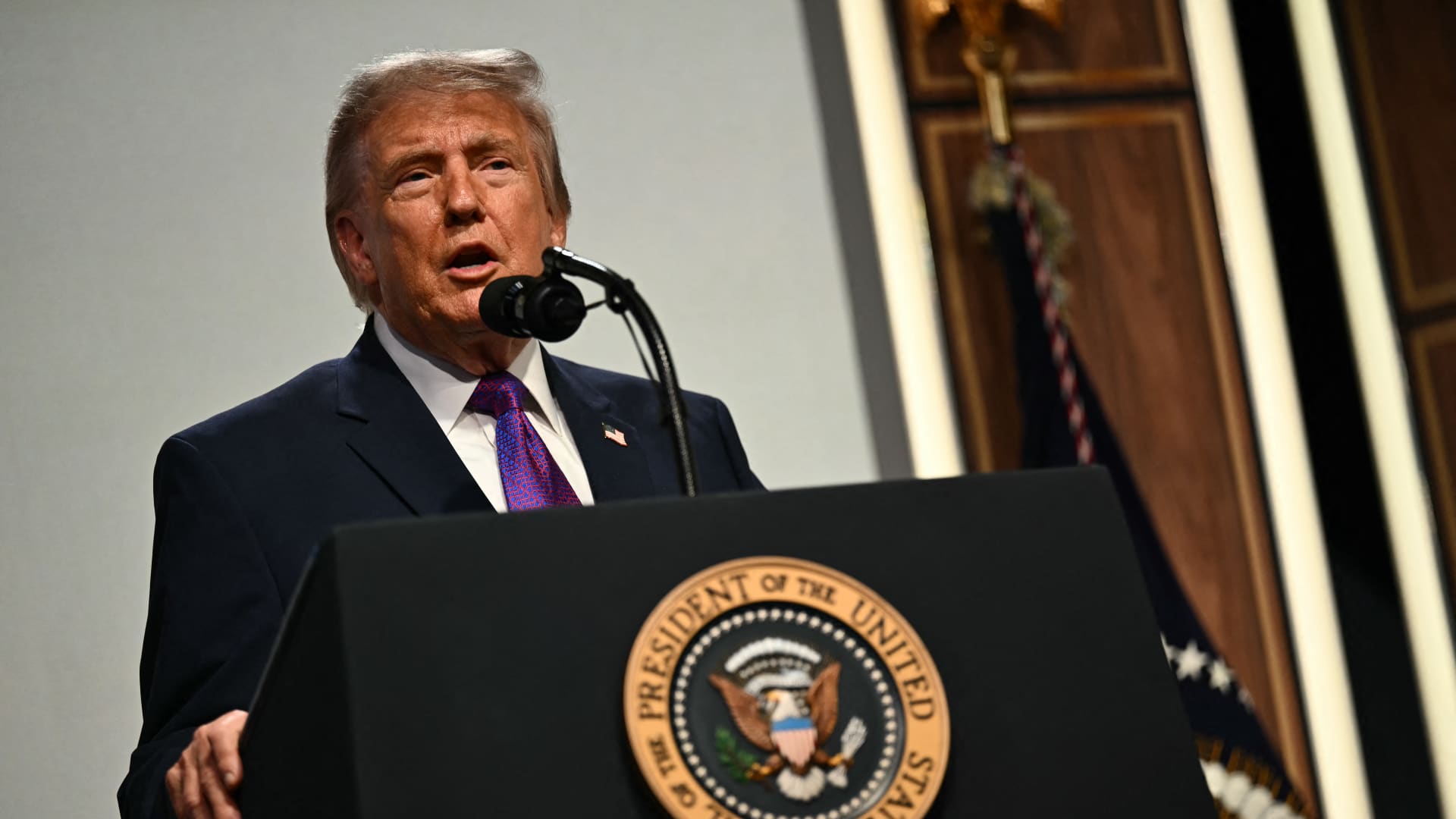 Trump concerned about Ebola after American tests positive in Africa