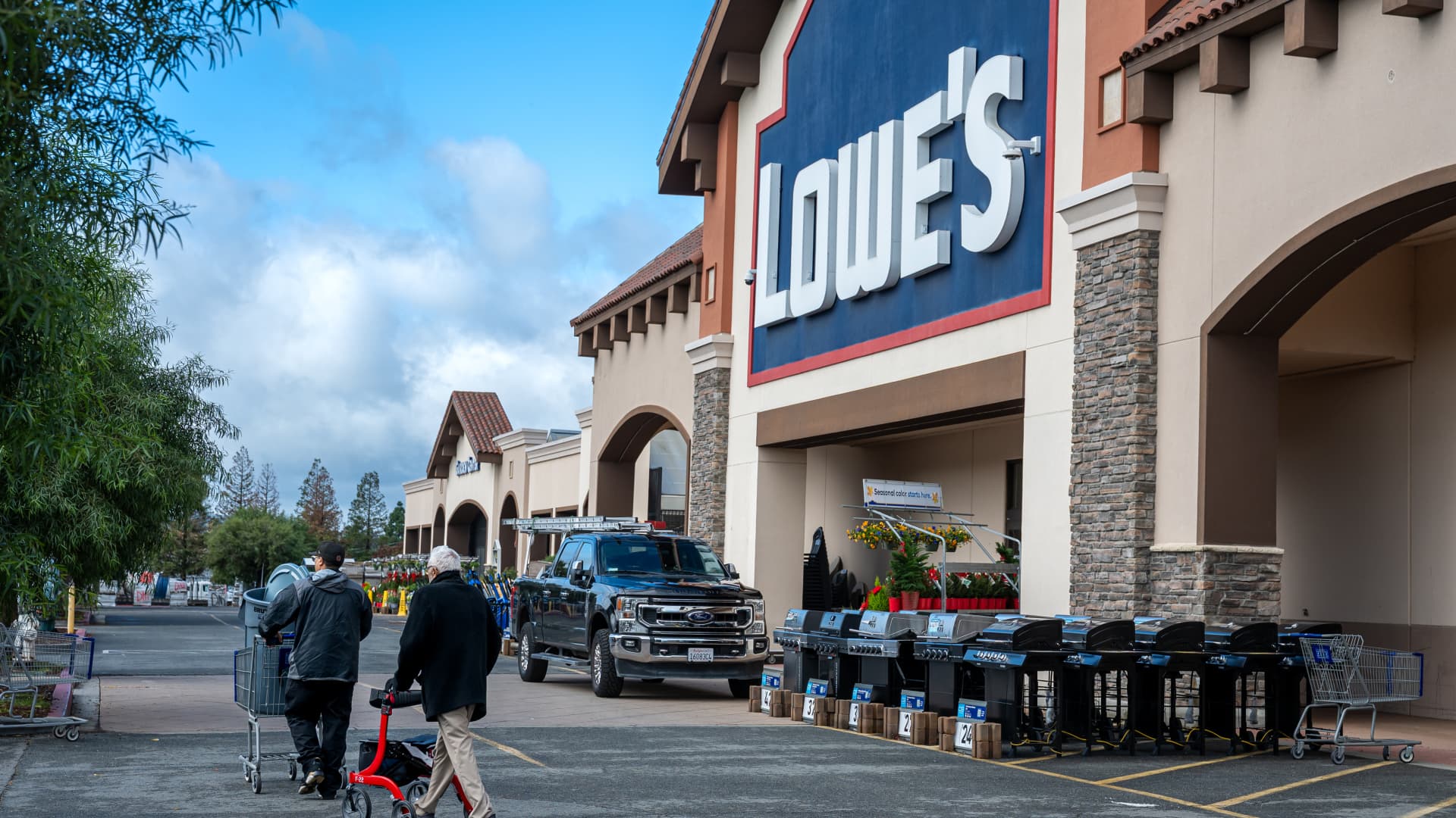 Lowe’s (LOW) Q1 2026 earnings