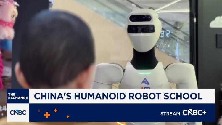 China is getting machines ready to work
