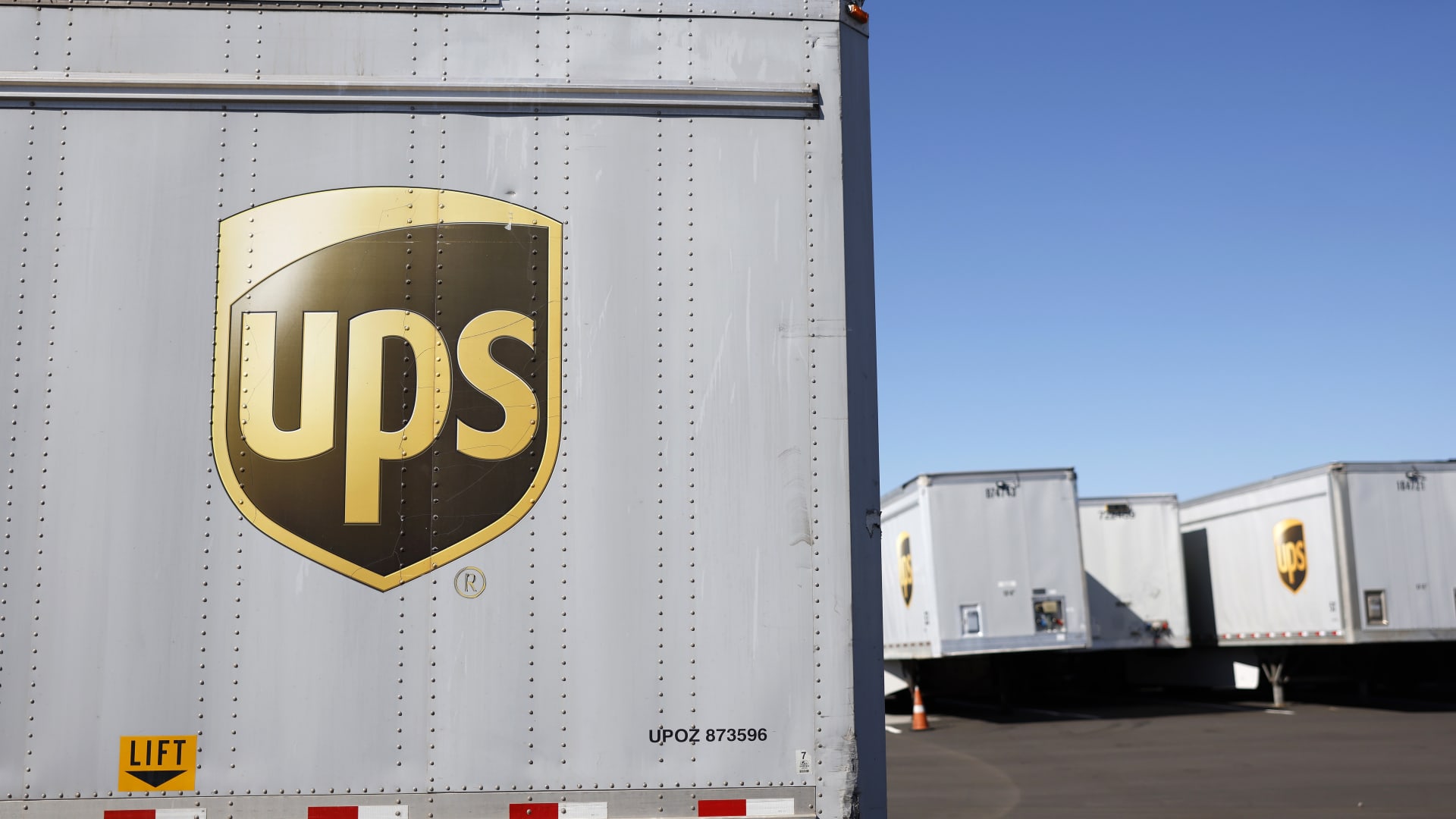 UPS to invest  million in cold facilities amid GLP-1 boom