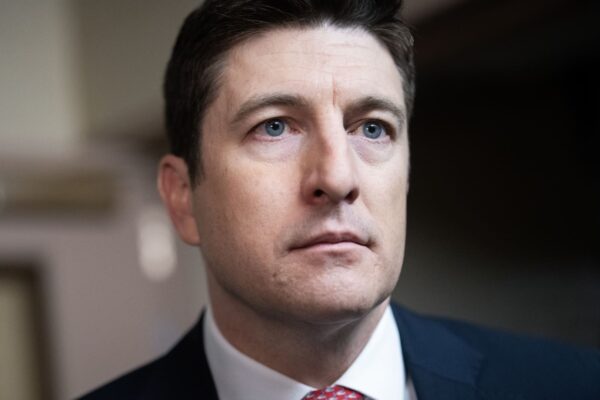 Prediction market bet ban for members of Congress eyed for bill