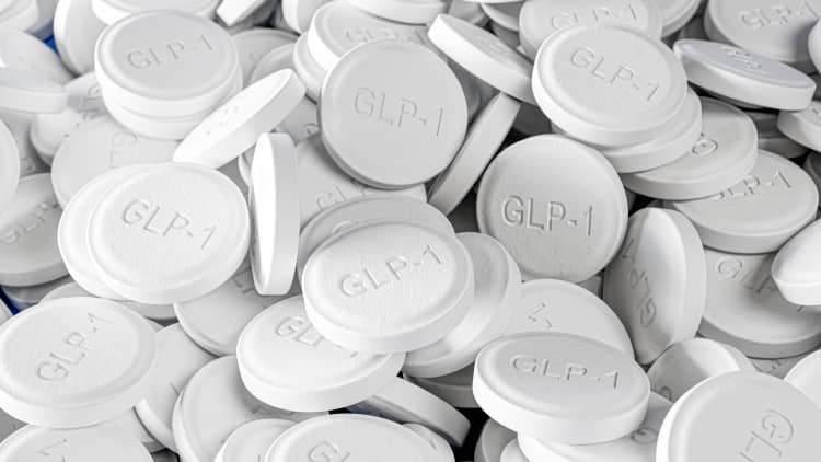 Lilly, Novo, Pfizer look to new weight loss drugs