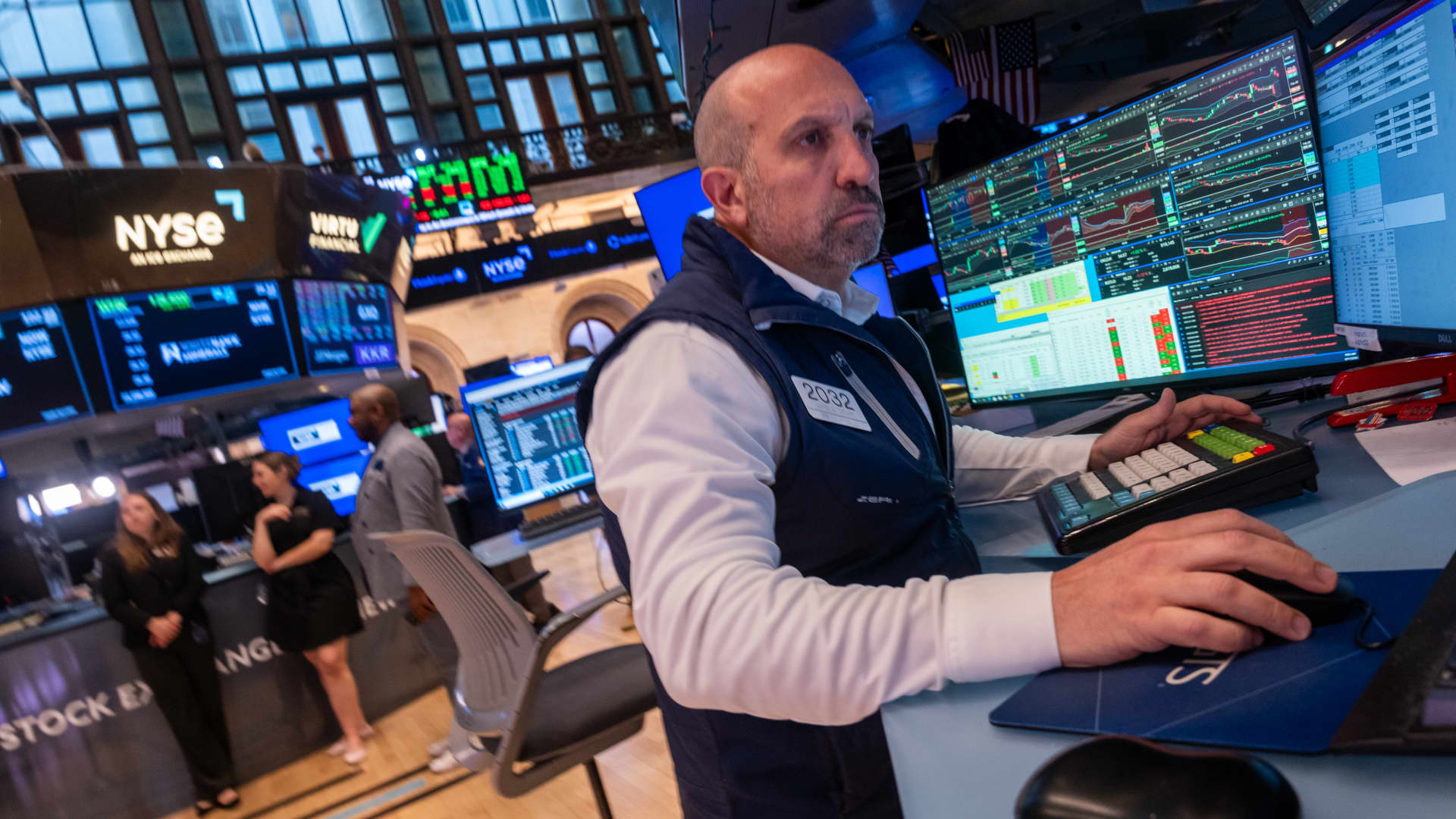Stock market today: Live updates