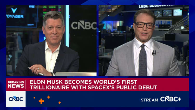 5 wild SpaceX stats from the company’s first week on the Nasdaq