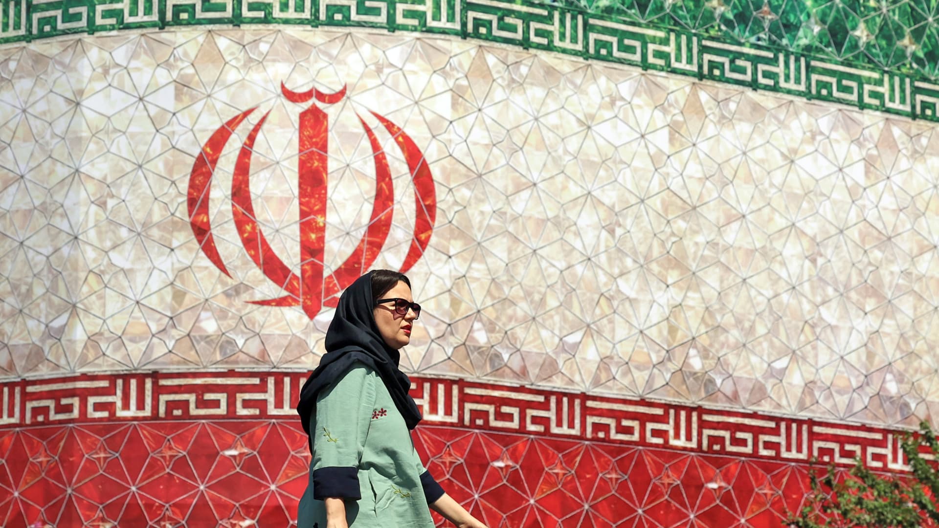 Iran deal fuels global relief stock rally