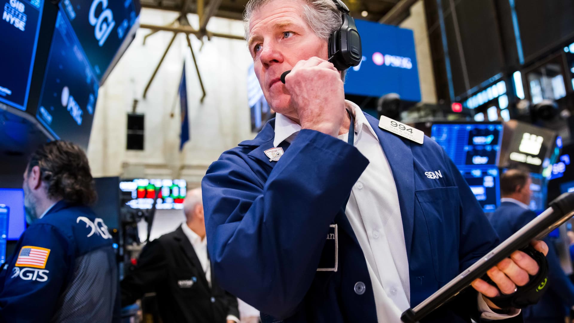 An old economy sector benefits from AI investment. Todd Gordon outlines how to play it