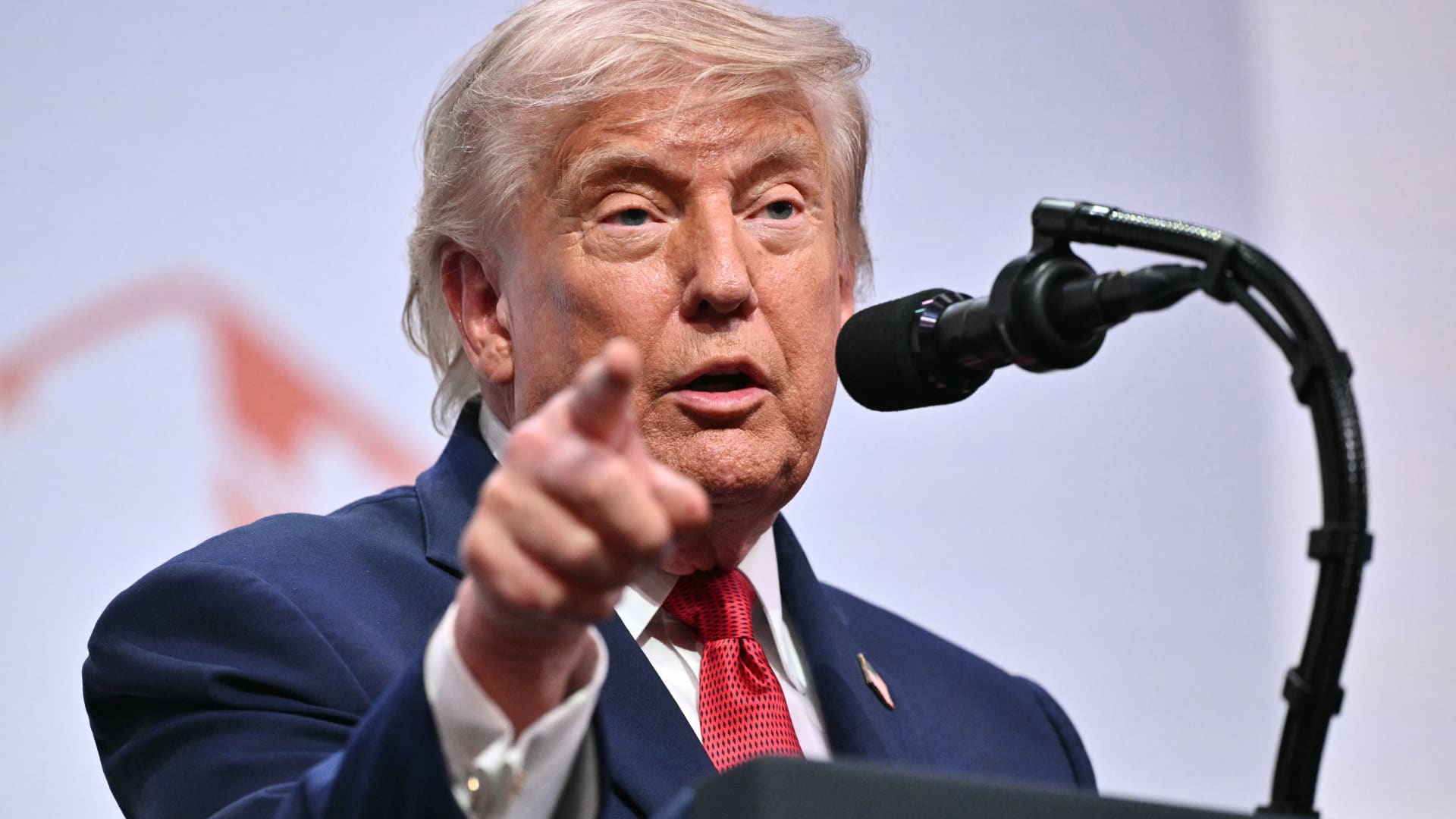 Trump says he likes idea of blaming Vance if Iran deal doesn’t work out
