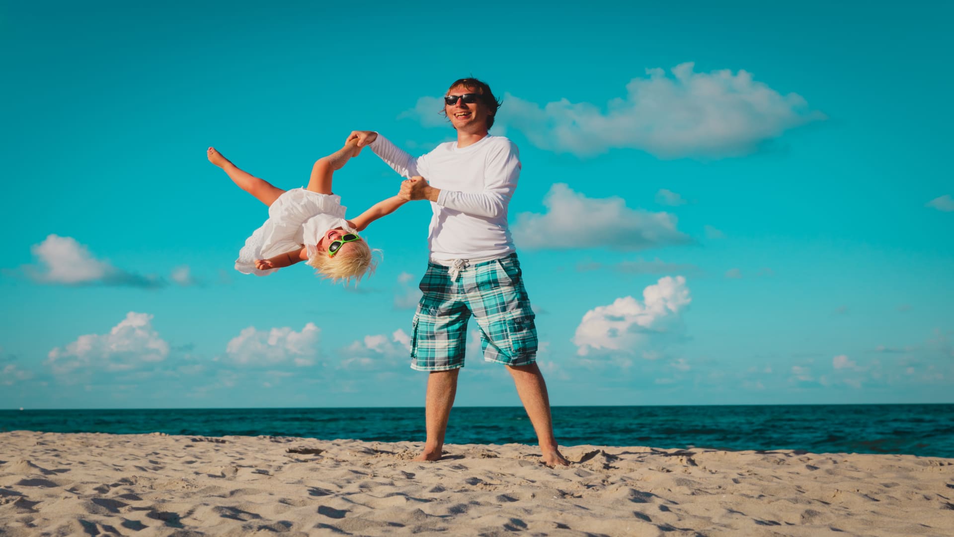 ‘Fun dads’ get 5 things right about parenting that many people forget, says expert