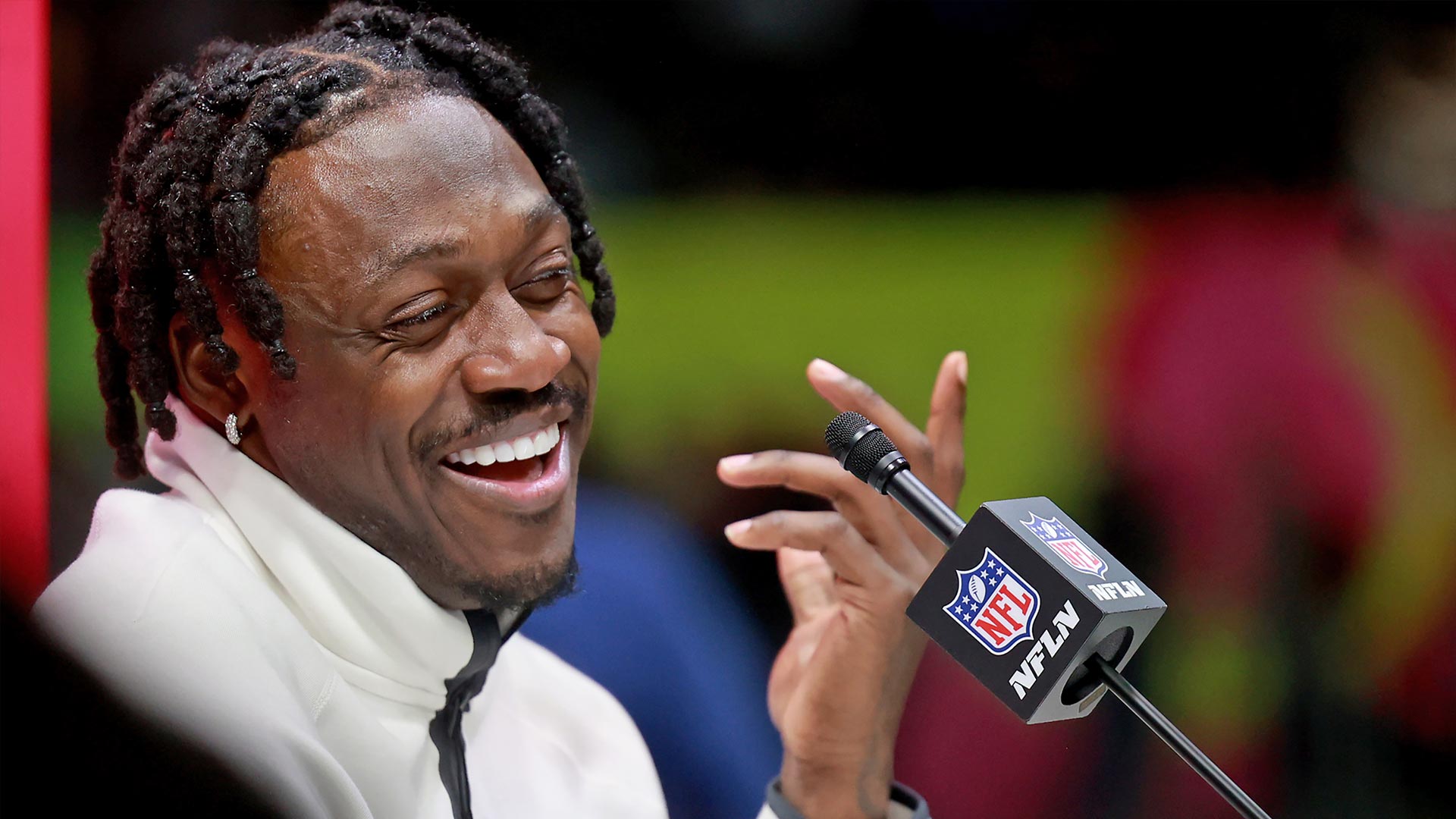 A.J. Brown ‘In Awe’ to Join Childhood Favorite Patriots, Leaves Eagles Drama Behind